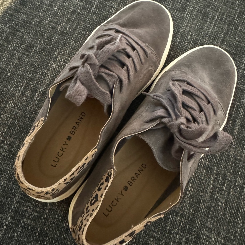 Lucky Brand Loucia Sneakers - Picture 4 of 6